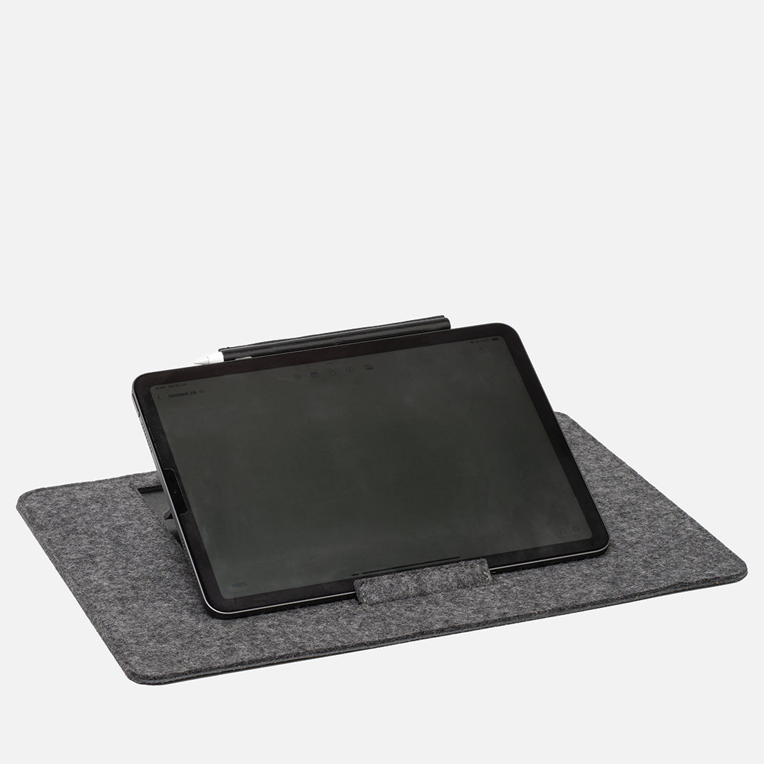 Felt Desktop Stand for iPad