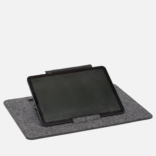 Felt Desktop Stand for iPad